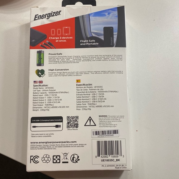 Energizer - MAX 10,000mAh 15W USB-C 3-Port Universal Portable Battery Charger - Picture 3 of 3